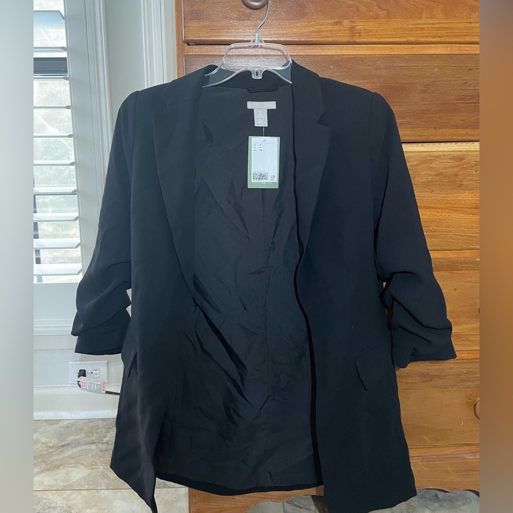 H&M new black blazer with scrunched sleeves